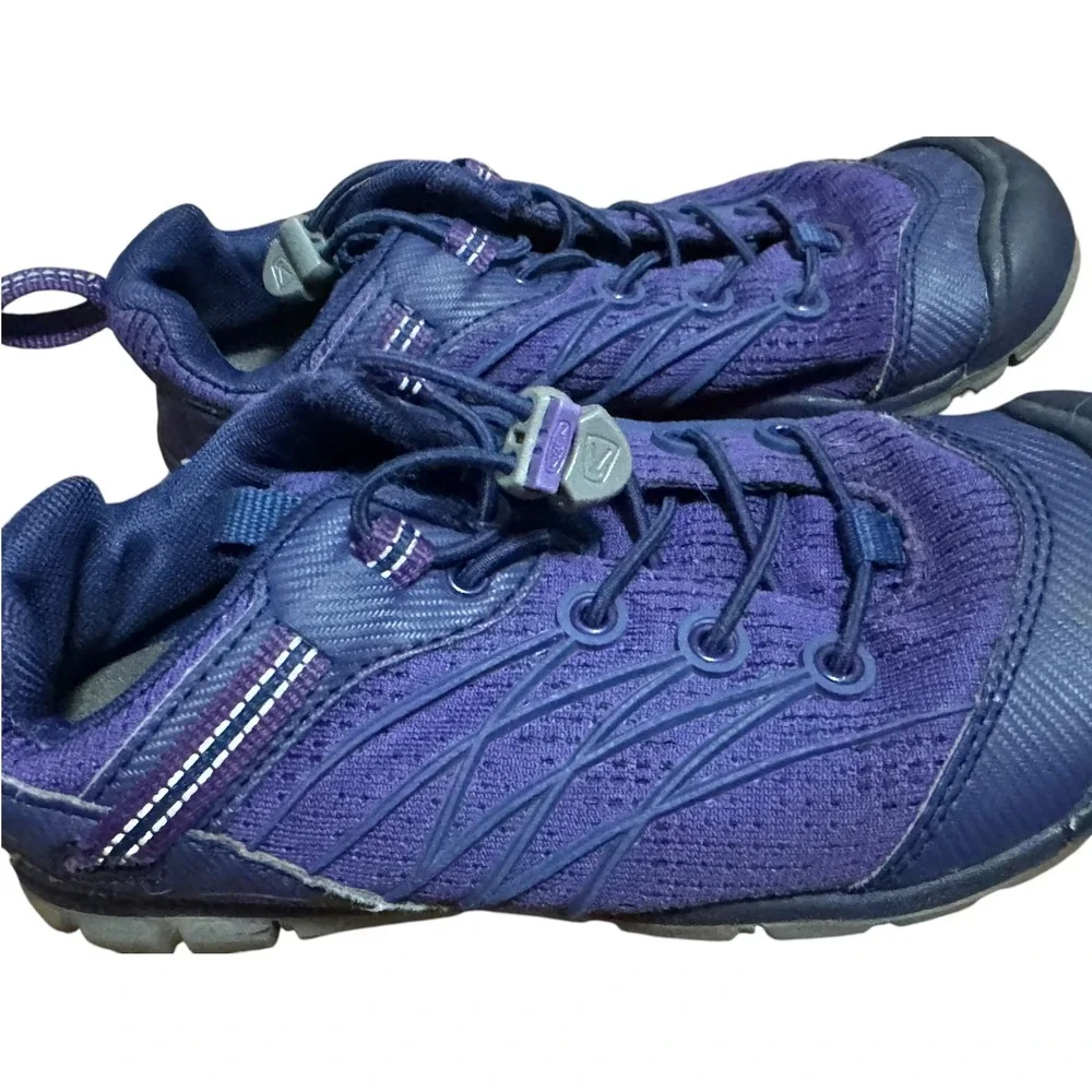 KEEN Chandler CNX Hiking Sneakers Kids Size 13 Purple Bungee Lace Good Condition